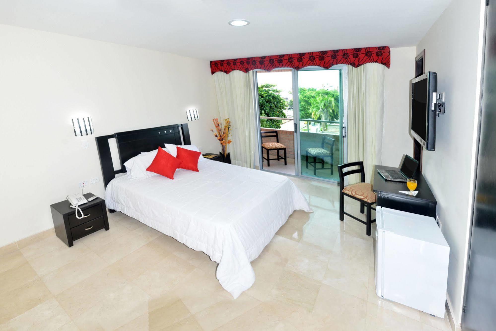 Hotel Suite Continental Barranquilla  Exterior photo